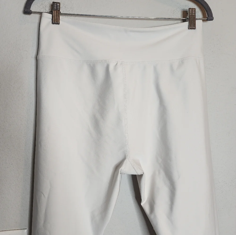 Year Of Ours Bone White Leggings Lace Up Front Ties Size XL Off White Revolve - Picture 9 of 15